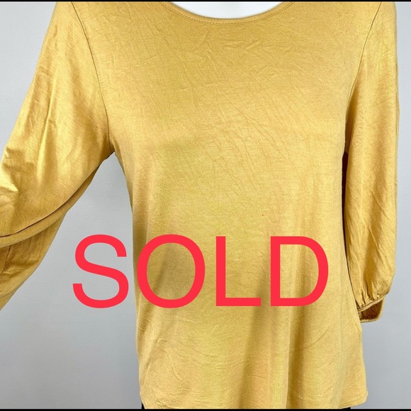 Green Envelope Tops - Green Envelope boho gold top L